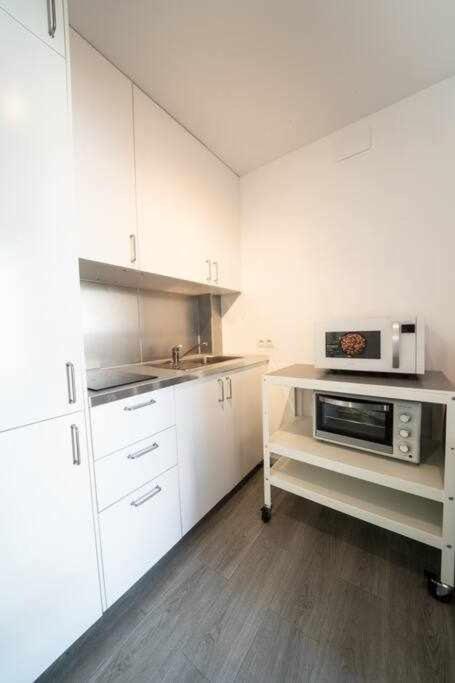 1 Room Atico Pedregalejo Малага Экстерьер фото